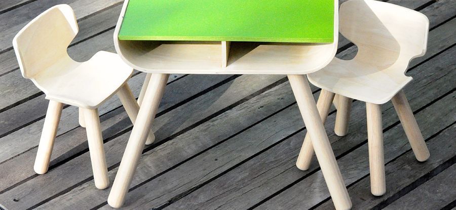 PlanToys-table--chair-3